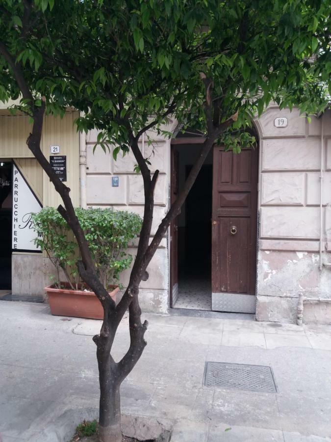 Casa Paloma Charme Apartment ปาแลร์โม ภายนอก รูปภาพ